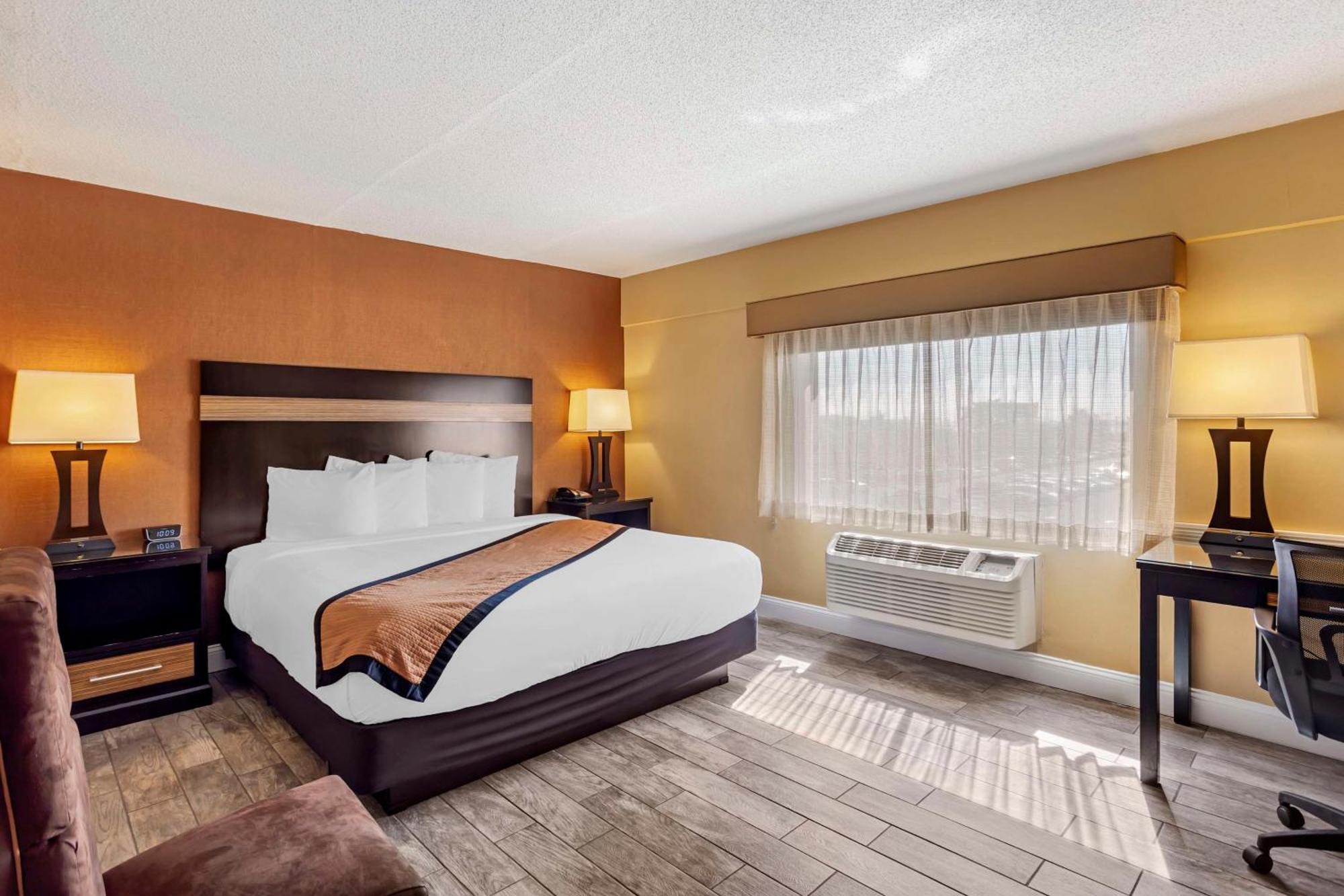 Best Western Plus Newark Airport West Exterior foto