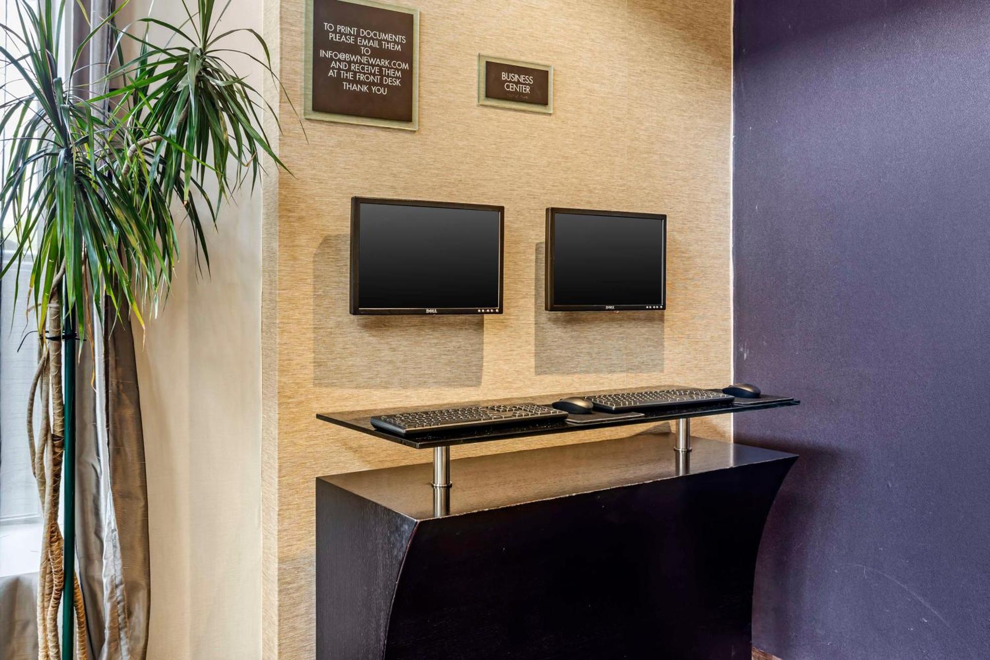 Best Western Plus Newark Airport West Exterior foto